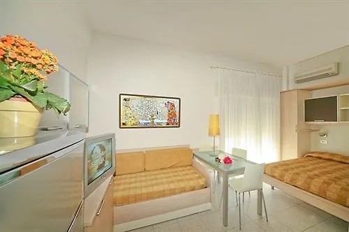 Residence Internazionale Rimini Aparthotel